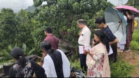 മുക്കടവ് പത്താം വാർഡിൽ കുരിയോട്ടുമല ഉന്നതിയിൽ റാമ്പ് നിർമ്മാണവും സംരക്ഷണഭിത്തി നിർമ്മാണവും 10 IMG 1047